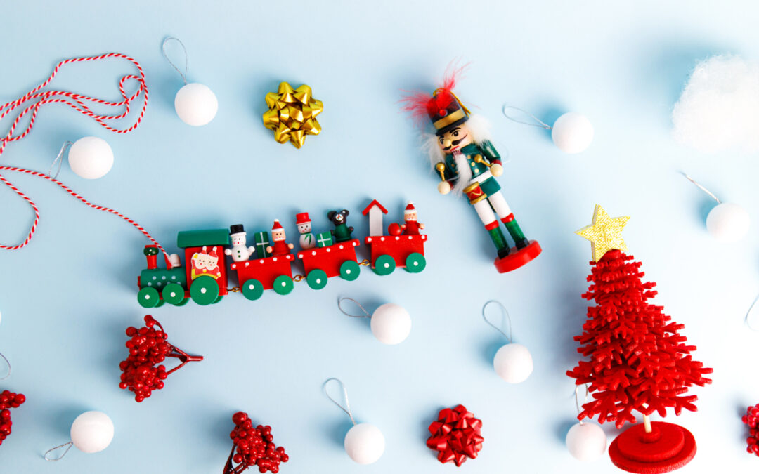 Jakie dekoracje świąteczne wybrać do małych przestrzeni?