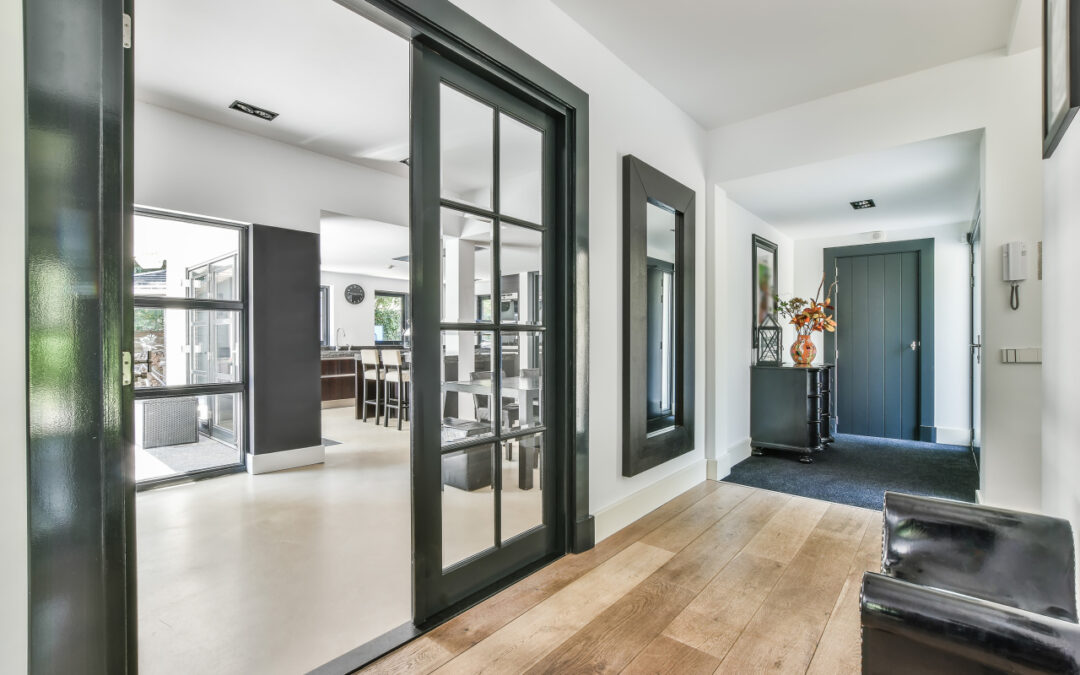 Nowoczesne wnętrza 2025 – minimalizm, funkcjonalność i światło